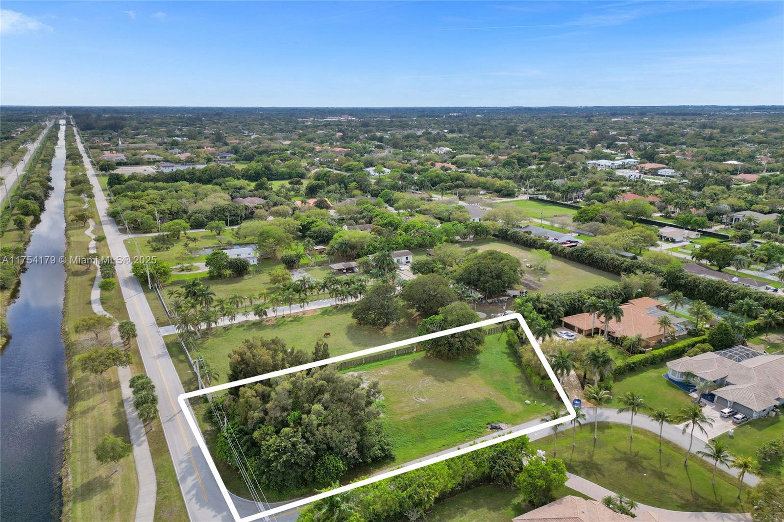 11200 NW 14th St, Plantation, Florida image 4