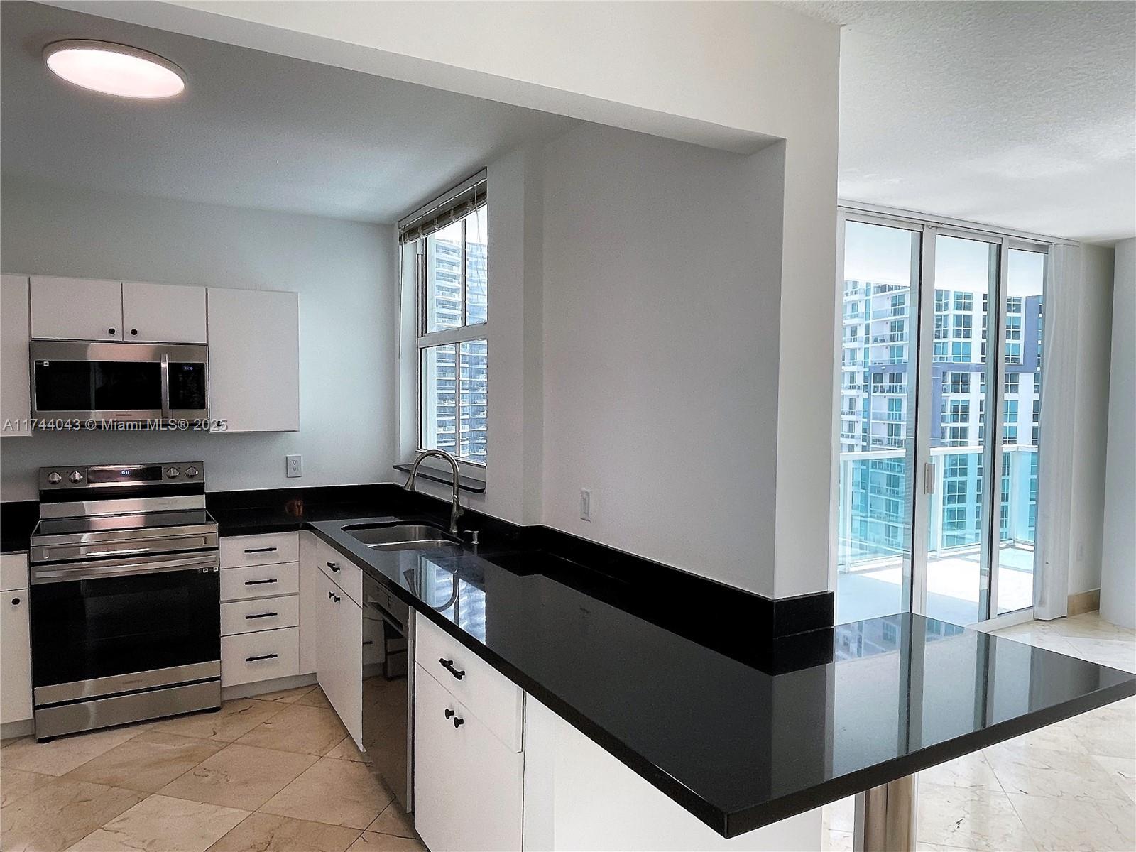 1250 S Miami Ave #2906, Miami FL 33130