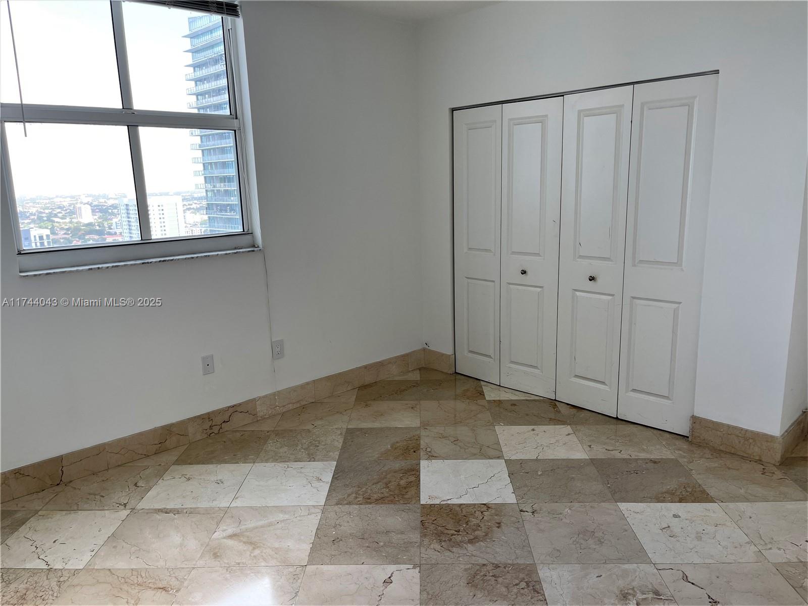 1250 S Miami Ave #2906, Miami FL 33130