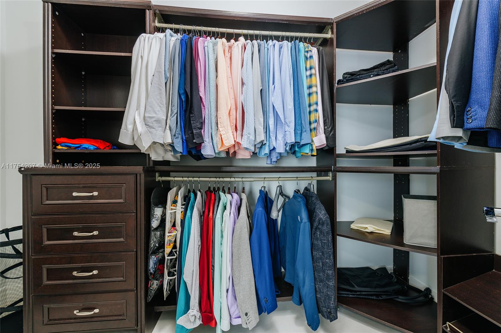 Listing Photo 18