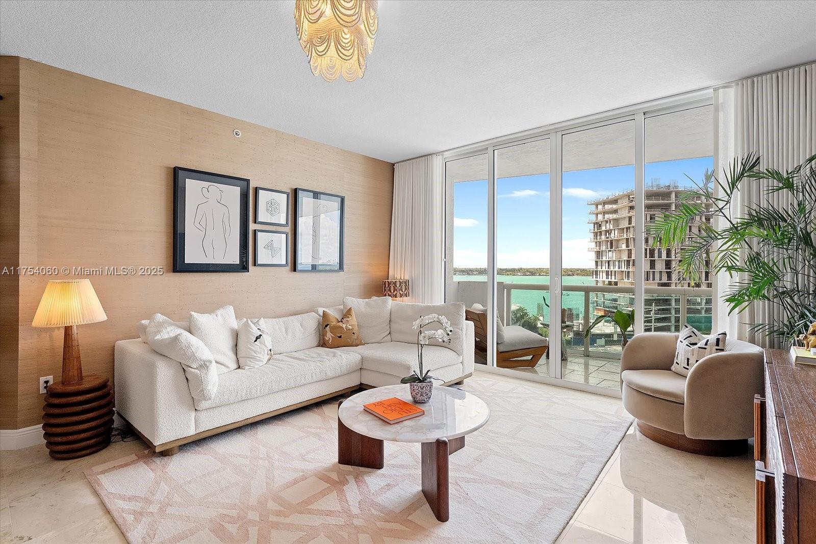 7900 Harbor Island Dr #818, North Bay Village FL 33141