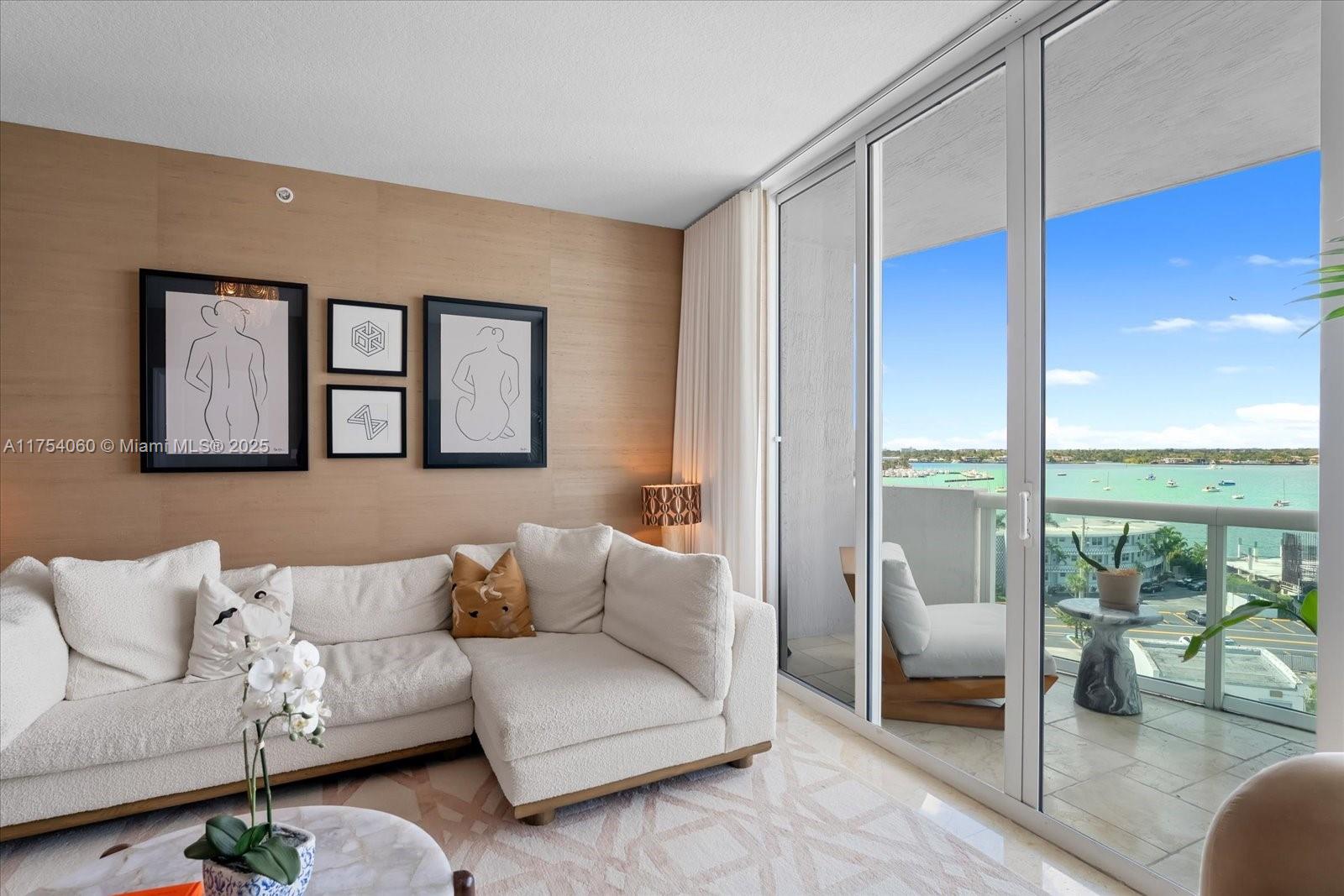 7900 Harbor Island Dr #818, North Bay Village FL 33141