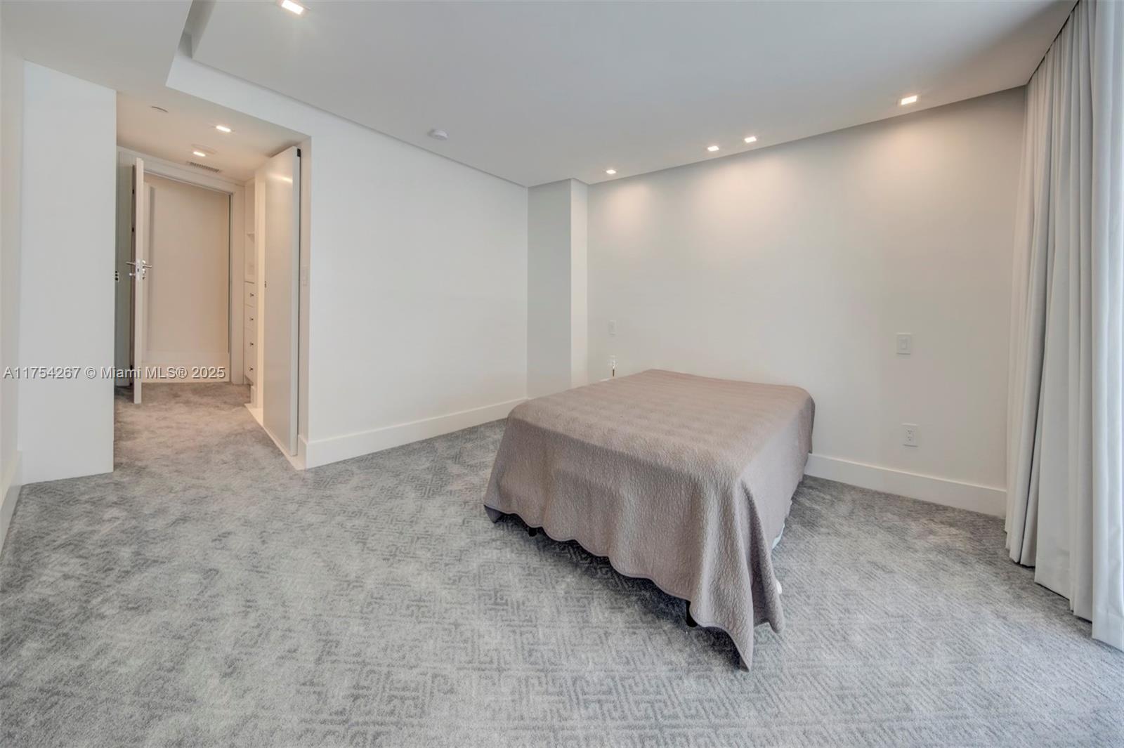 10175 Collins Ave #1106, Bal Harbour, Florida image 15