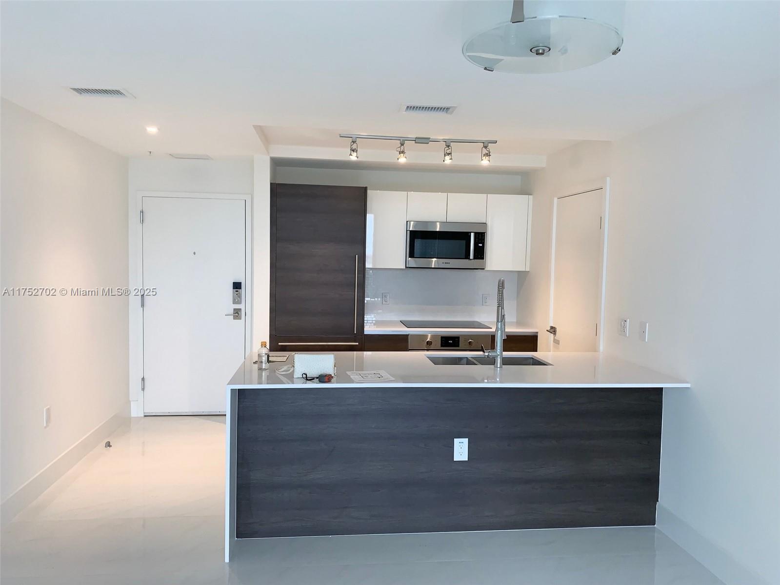 301 Altara Ave #814, Coral Gables, Florida image 16
