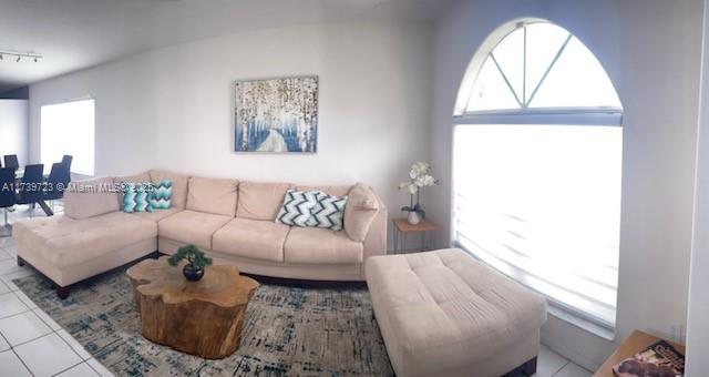 16654 SW 103rd Ln, Miami, Florida image 3