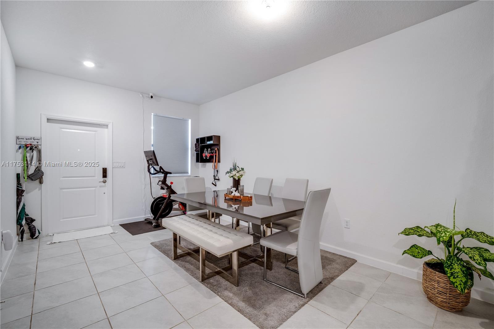 Residential, Homestead, Florida image 3