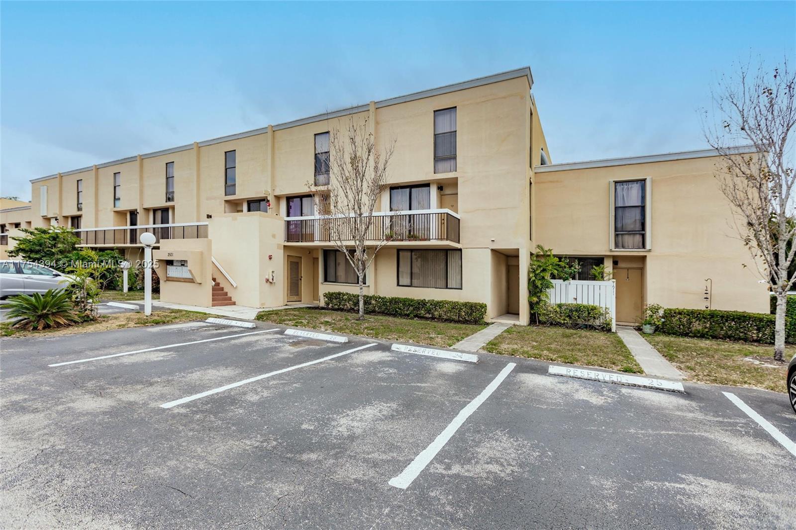 Property photo # 9