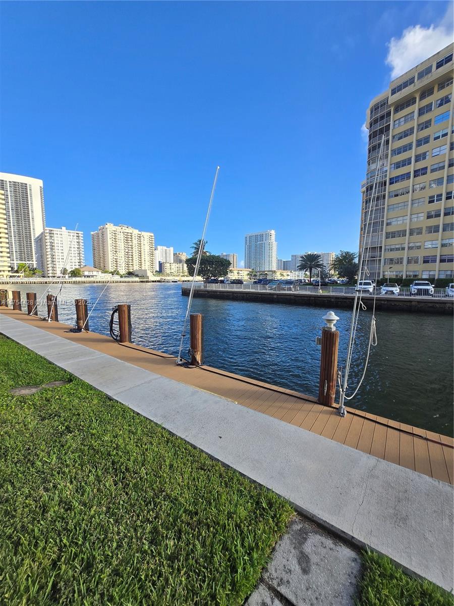 2600 Diana Dr #103, Hallandale Beach, Florida image 20
