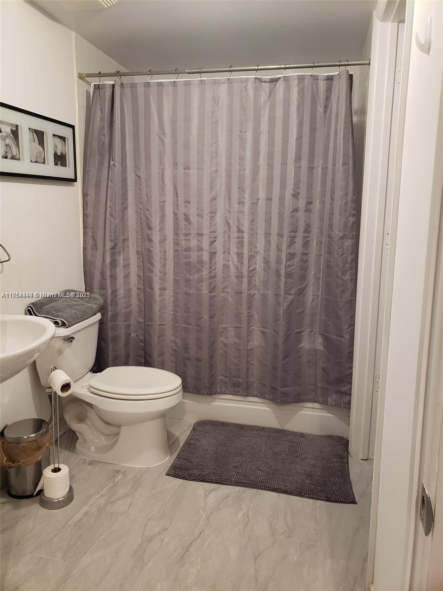 690 SW 1st Ct #2523, Miami FL 33130