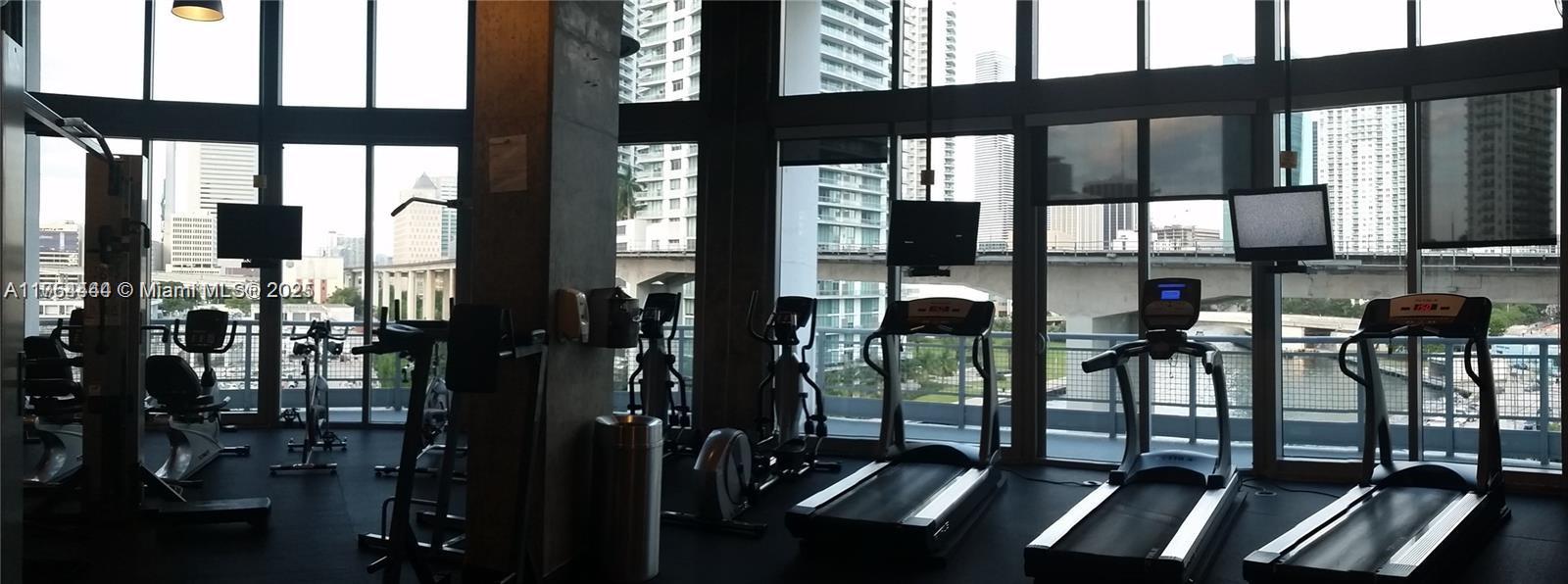 690 SW 1st Ct #2523, Miami FL 33130