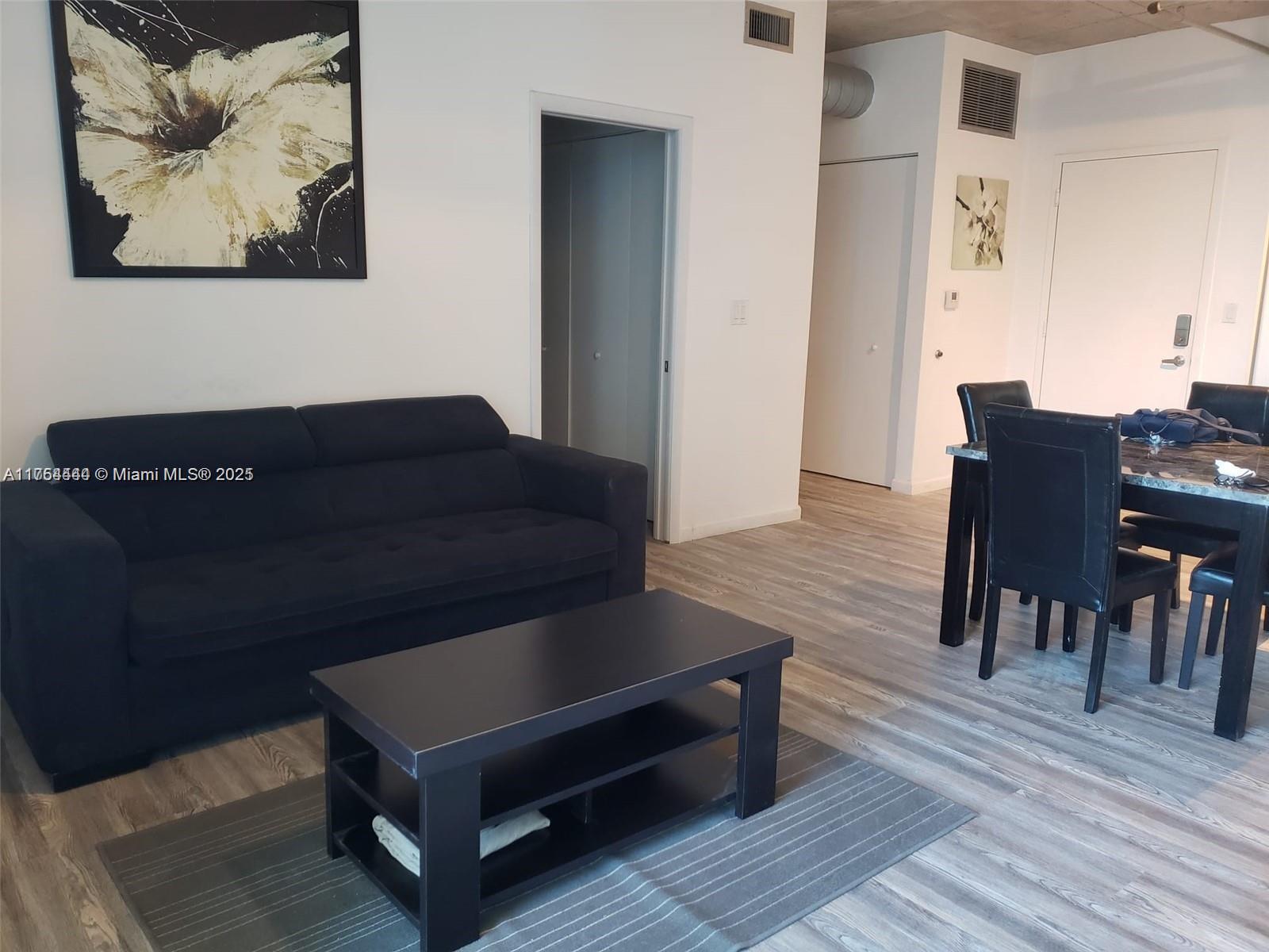 690 SW 1st Ct #2523, Miami FL 33130