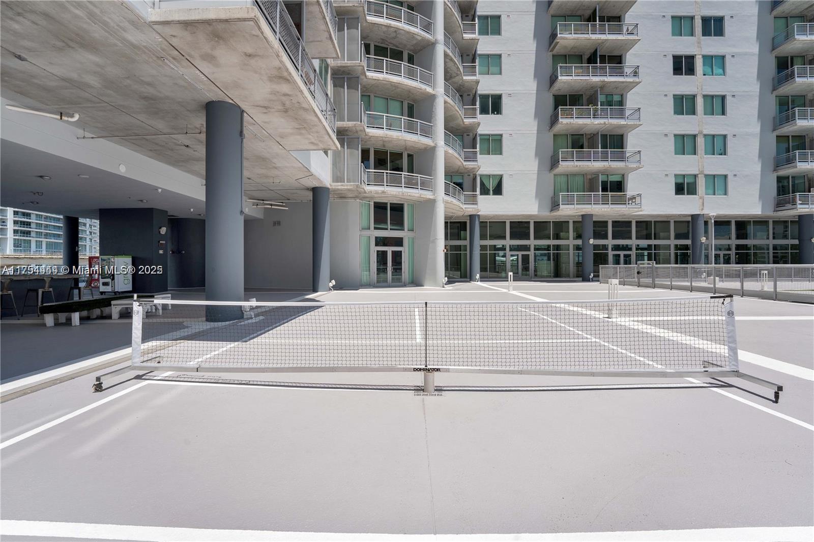 690 SW 1st Ct #2523, Miami FL 33130