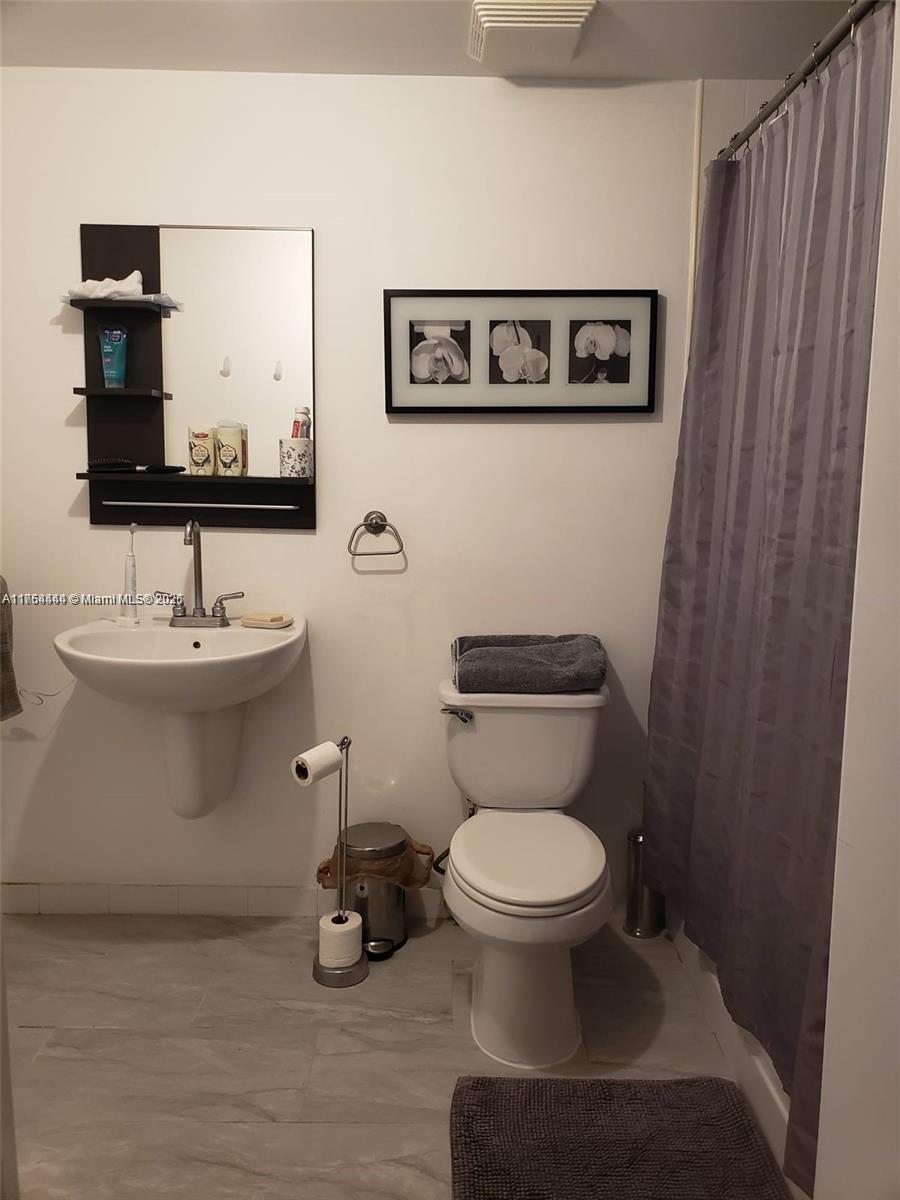 690 SW 1st Ct #2523, Miami FL 33130