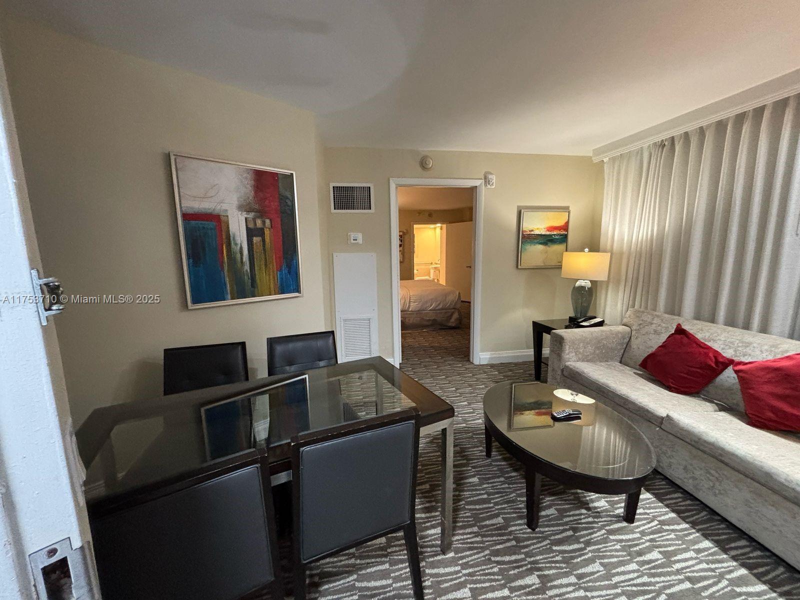 2670 E Sunrise Blvd #302, Fort Lauderdale, Florida image 15