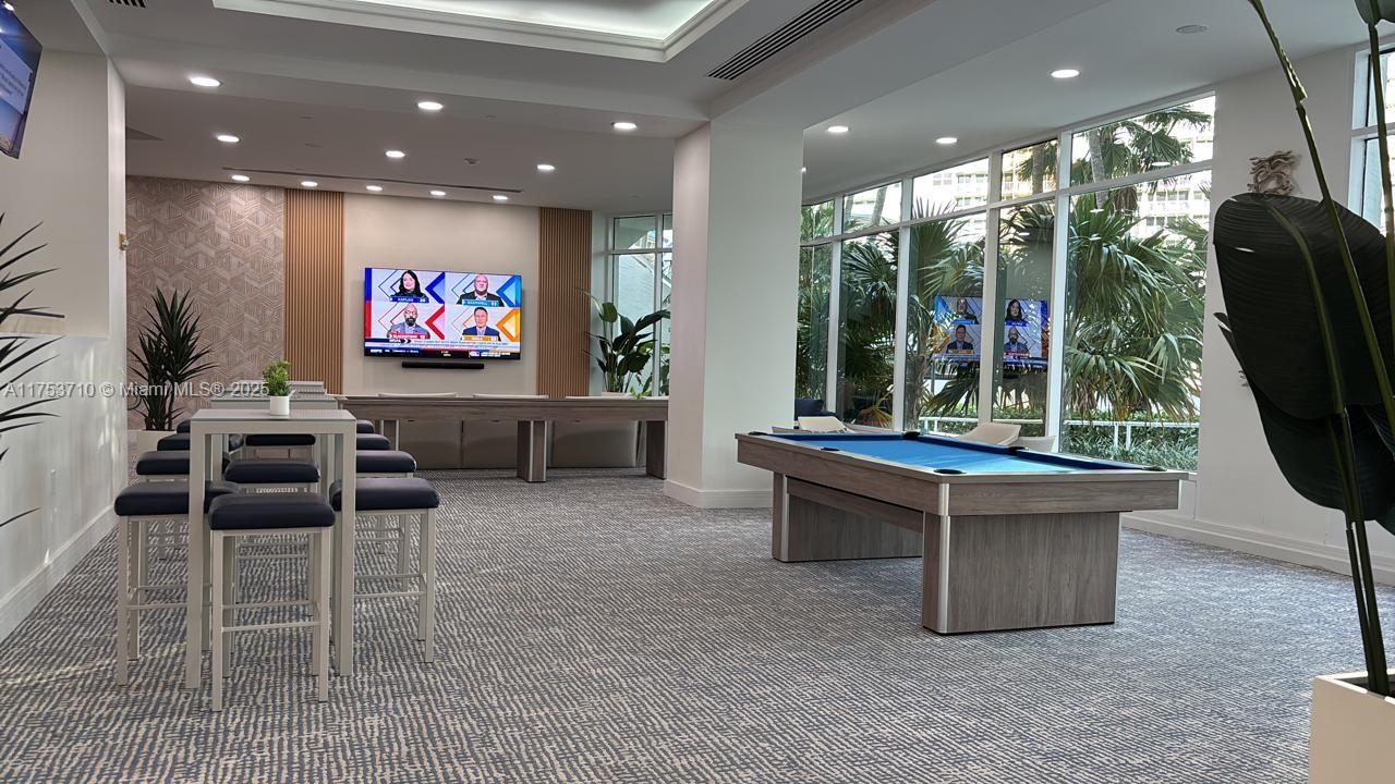 2670 E Sunrise Blvd #302, Fort Lauderdale, Florida image 35
