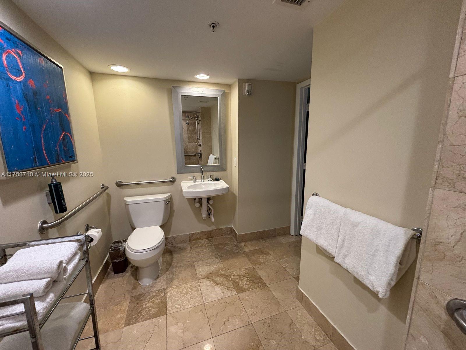2670 E Sunrise Blvd #302, Fort Lauderdale, Florida image 9