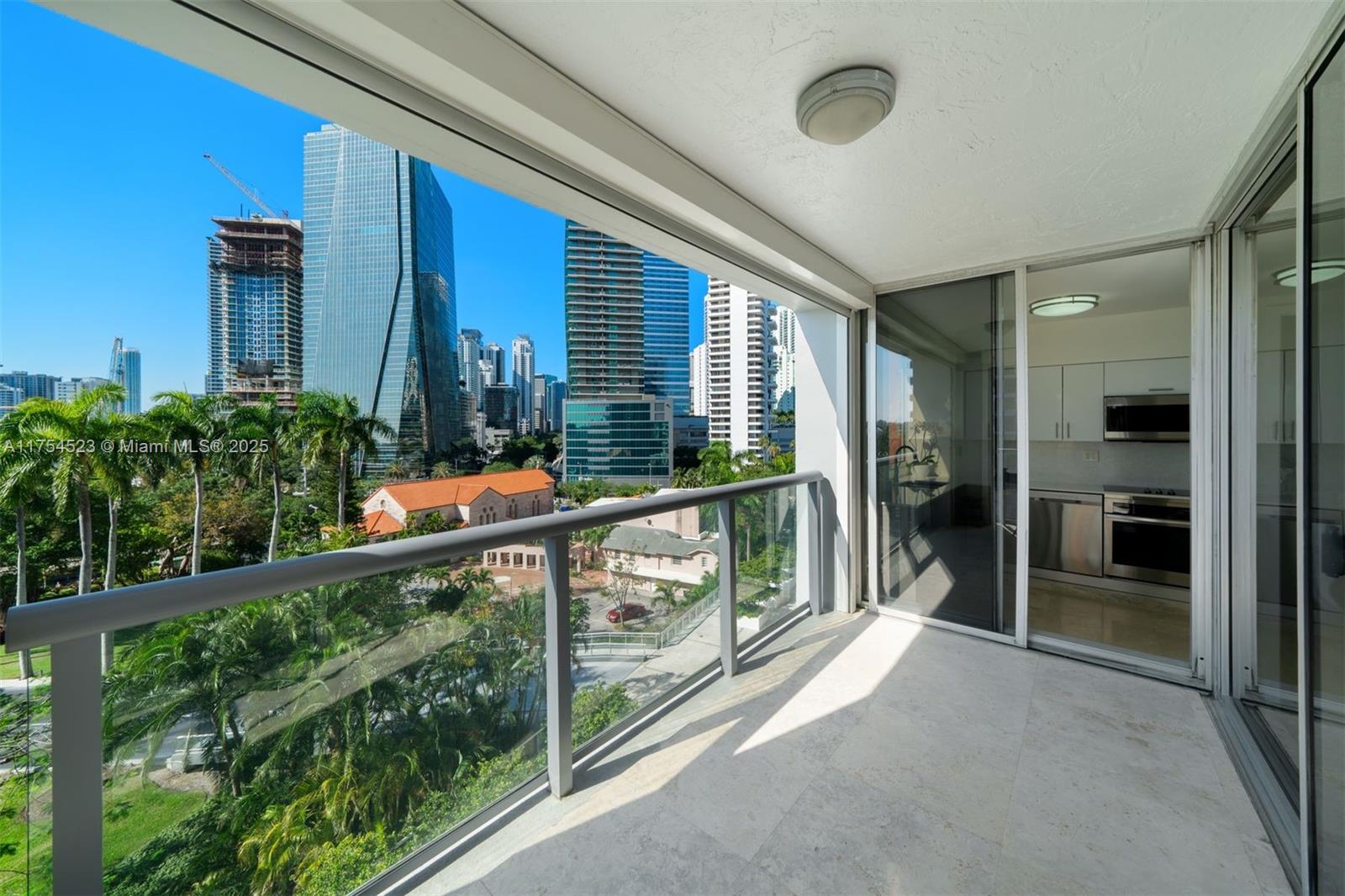 Listing Photo 8