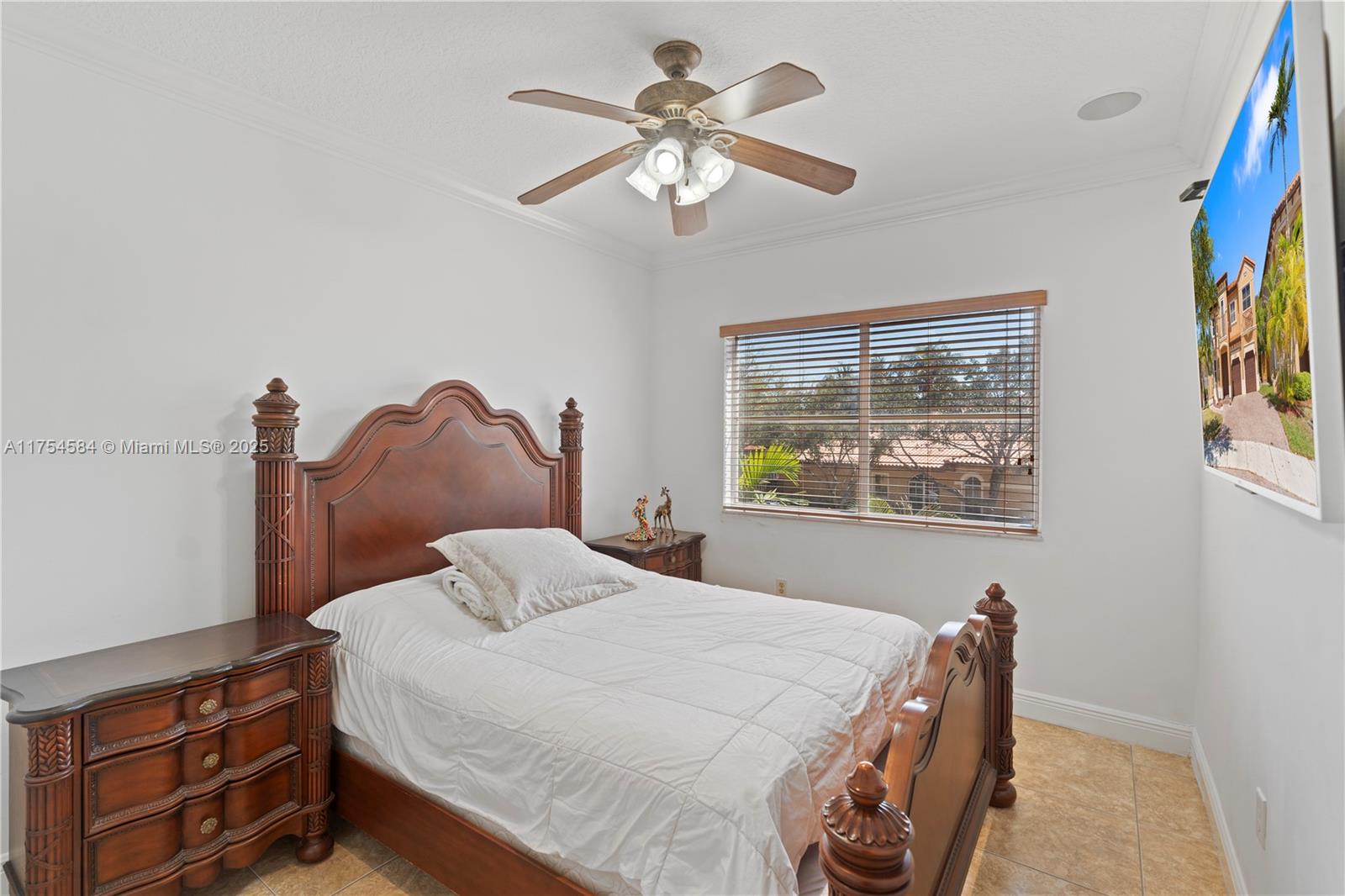 Listing Photo 34