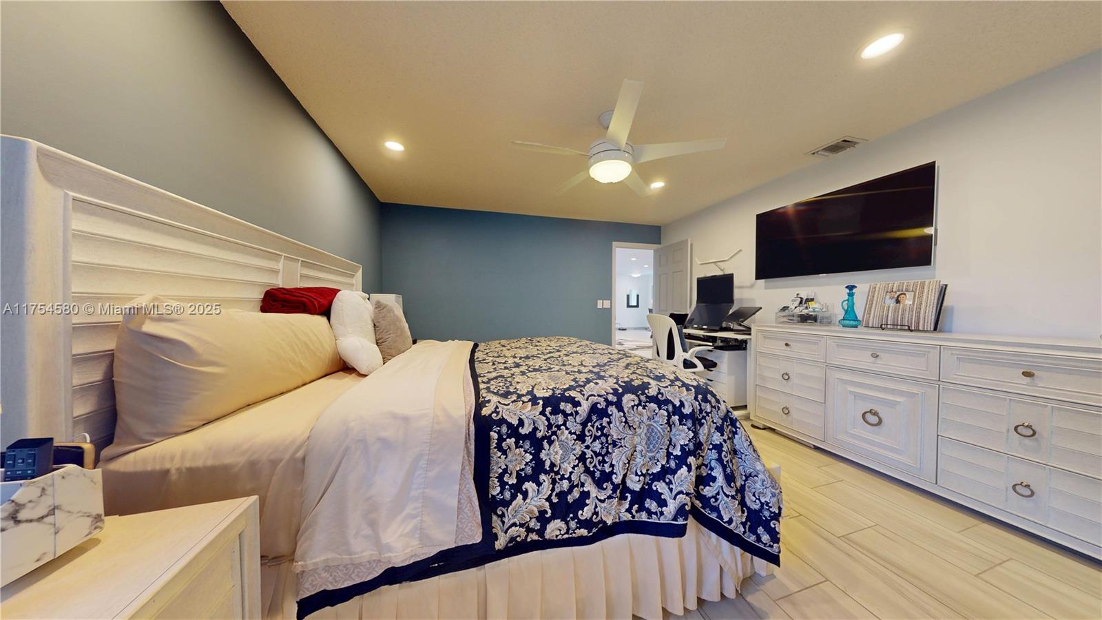 6455 Hitchin Post Way, Delray Beach, Florida image 24
