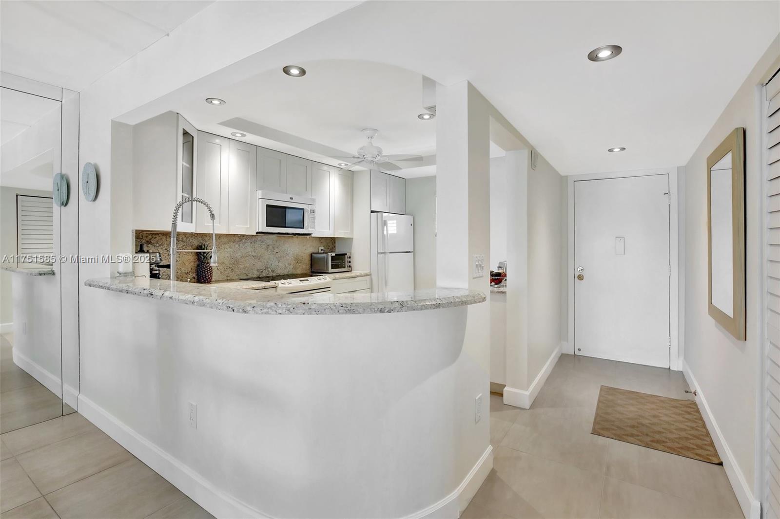 3930 Inverrary Blvd #405-D, Lauderhill, Florida image 2