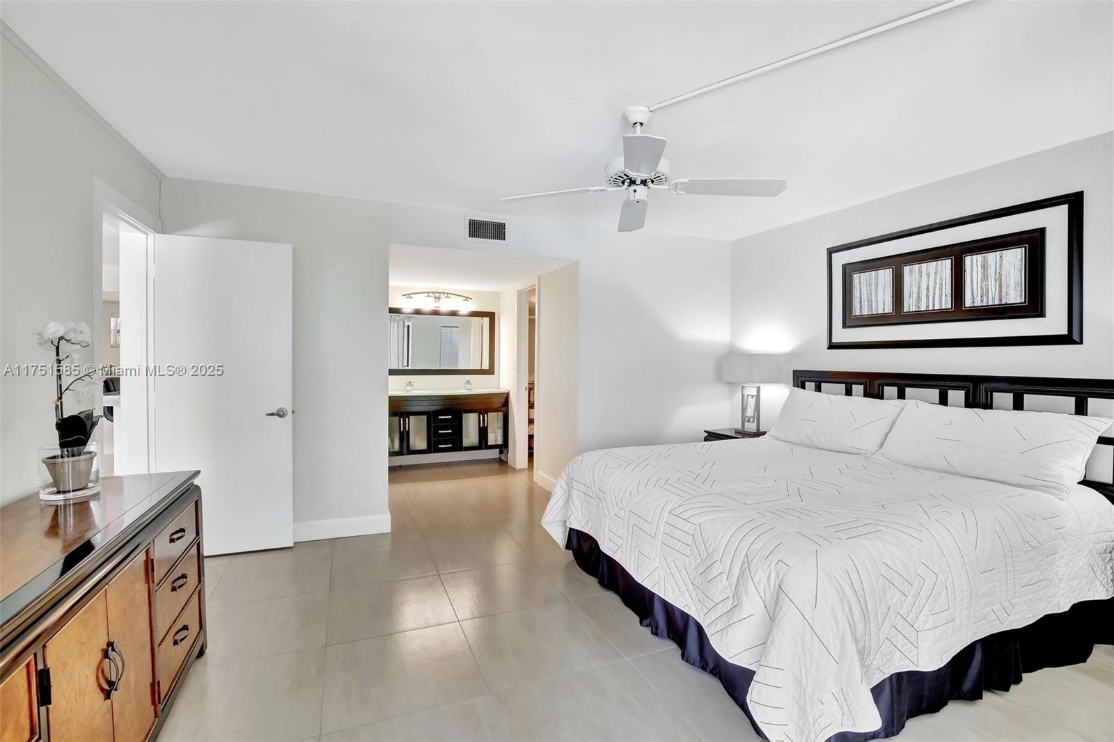 3930 Inverrary Blvd #405-D, Lauderhill, Florida image 24