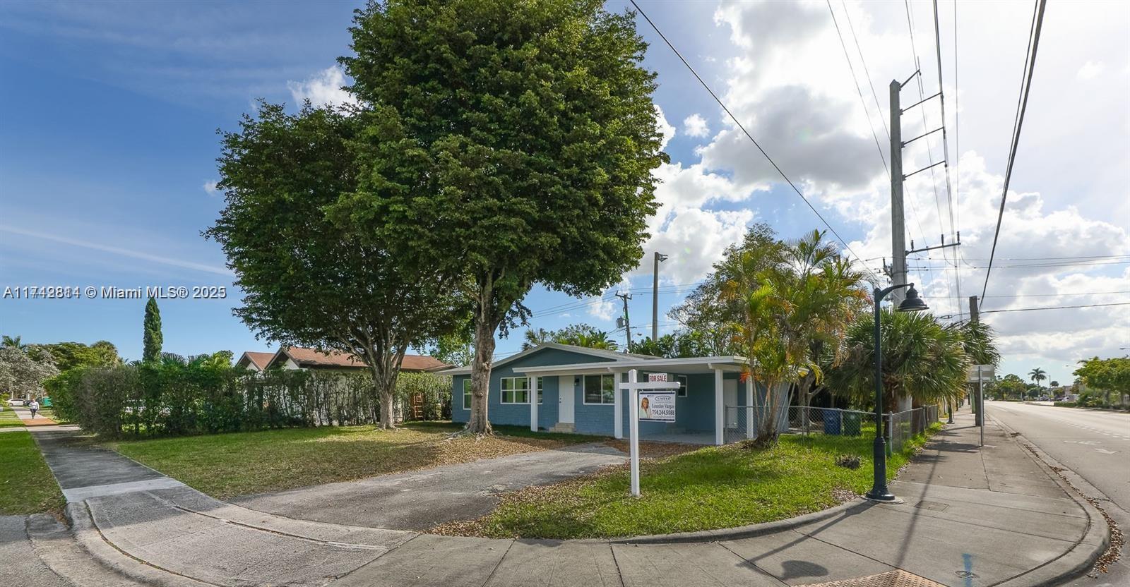 832 NW 28th St, Wilton Manors, Florida image 2