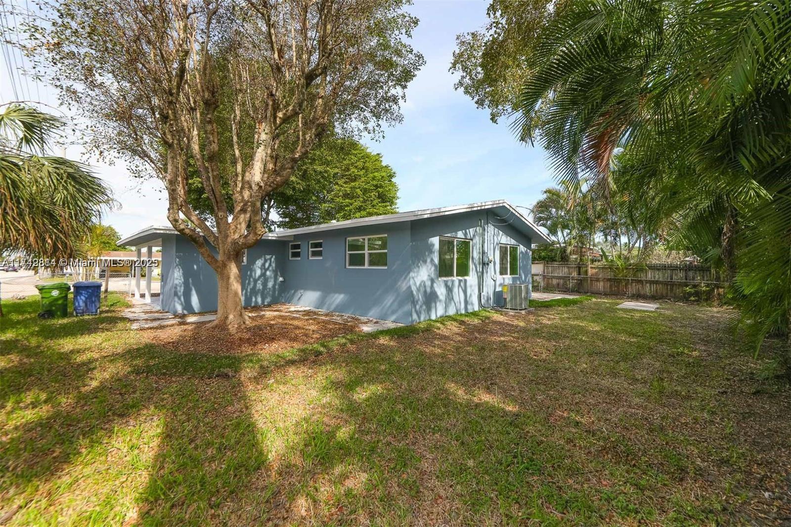 832 NW 28th St, Wilton Manors, Florida image 8