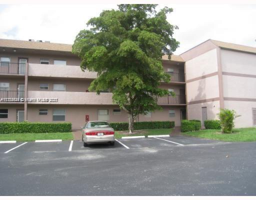 8401 Lagos De Campo Blvd #204V, Tamarac, Florida image 2