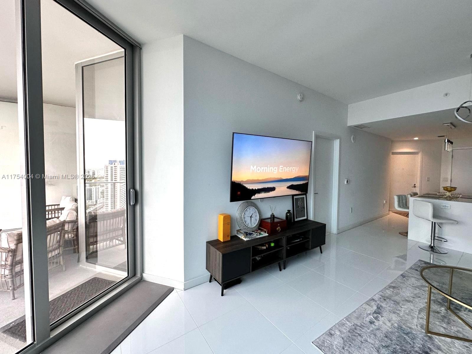 851 NE 1st Ave #2306, Miami FL 33132