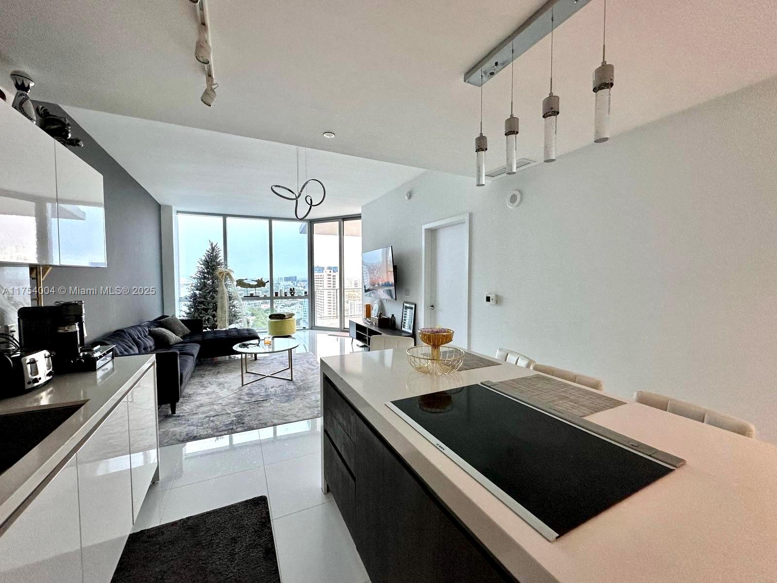 851 NE 1st Ave #2306, Miami FL 33132