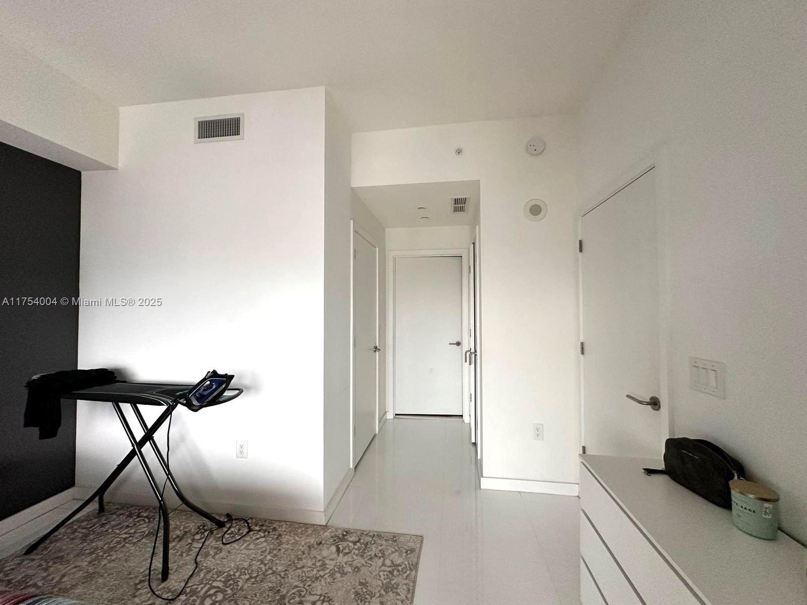 851 NE 1st Ave #2306, Miami FL 33132