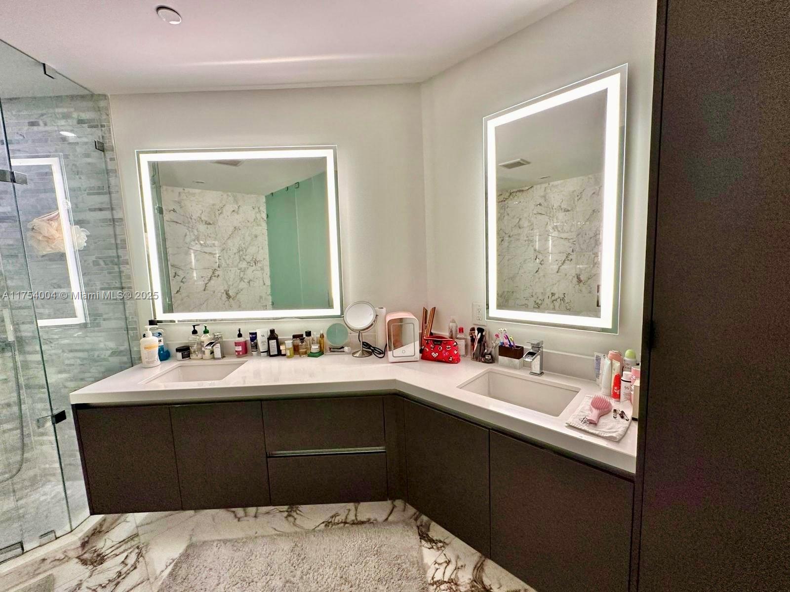 851 NE 1st Ave #2306, Miami FL 33132