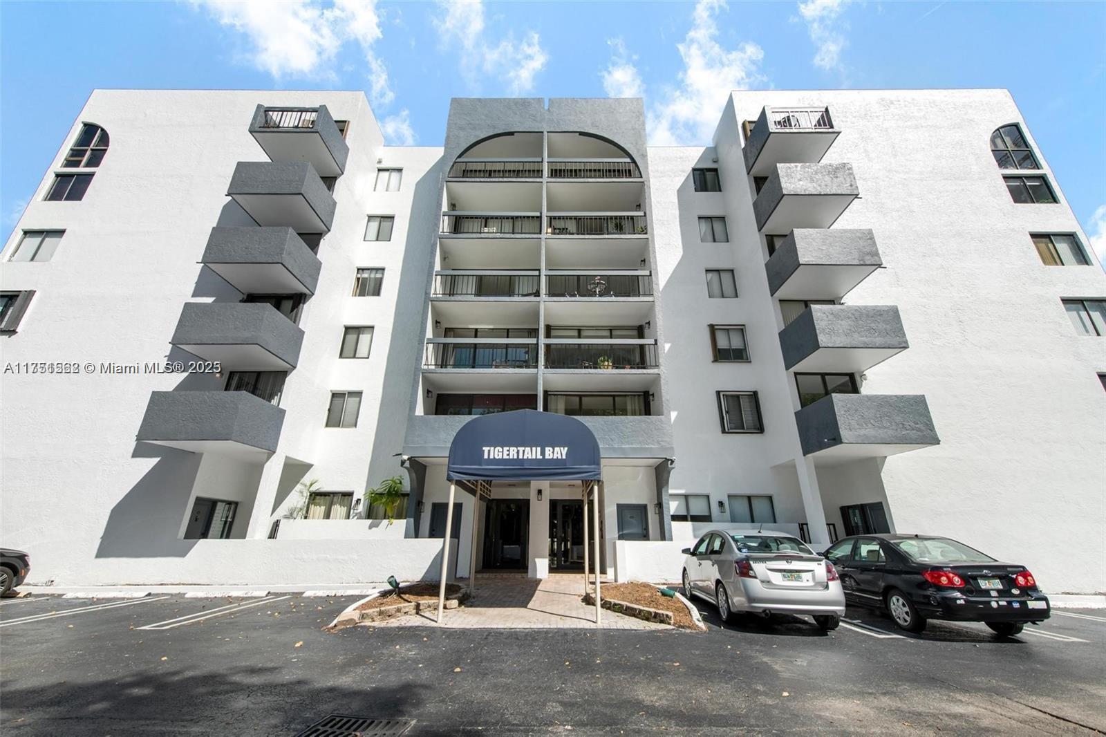 2715 Tigertail Ave Unit 306, Coconut Grove, Florida 33133