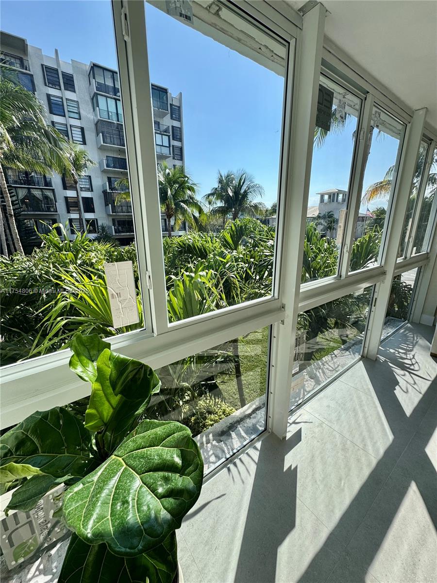 555 Crandon Blvd #32, Key Biscayne, Florida image 7