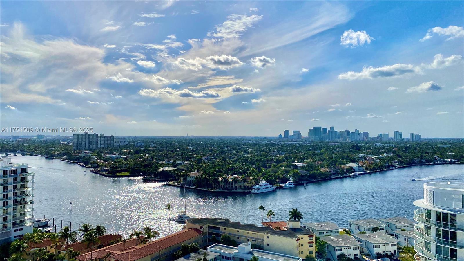 Apartamento à Venda em Fort Lauderdale, FL