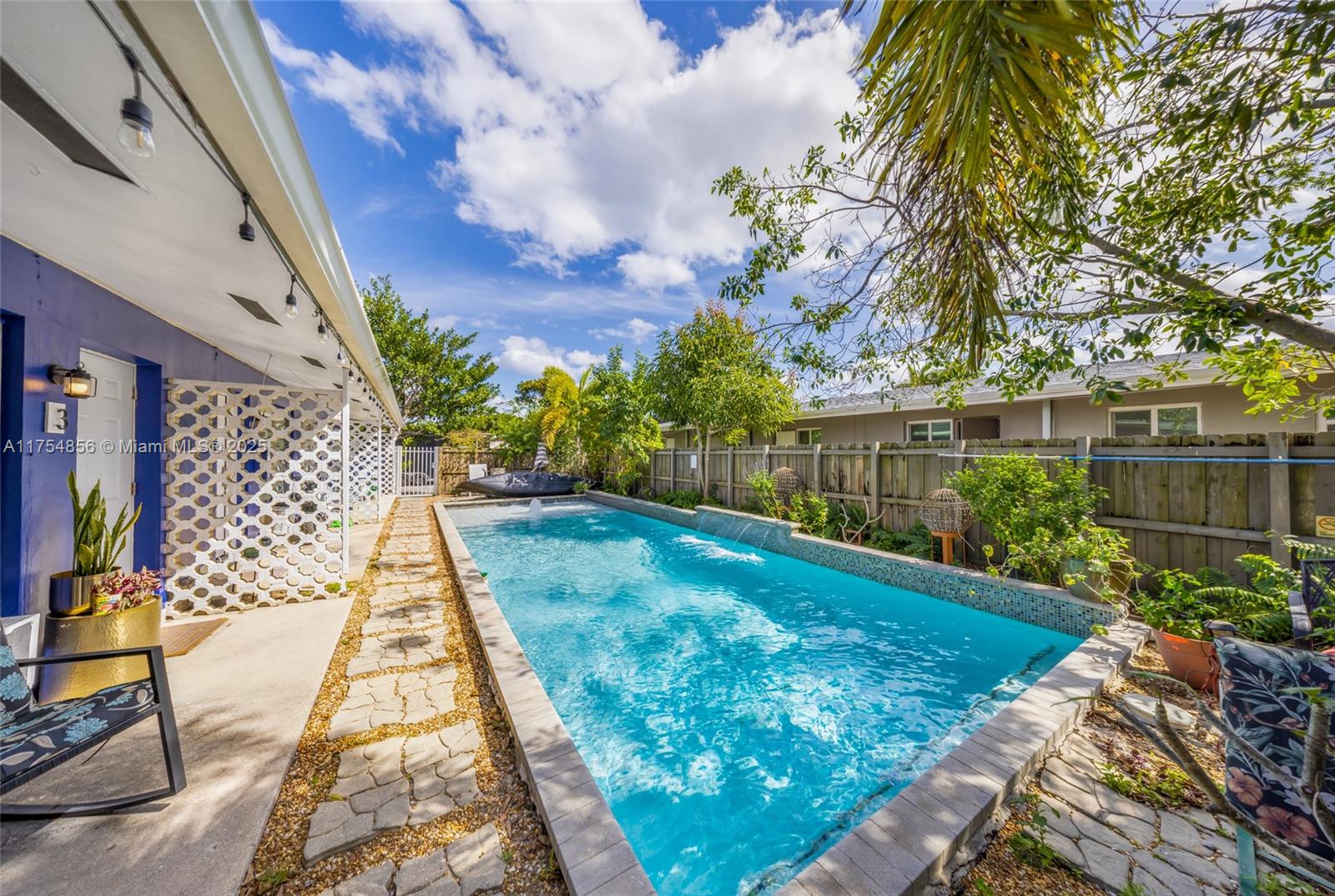 2217 NE 14th Ave, Wilton Manors, Florida image 8