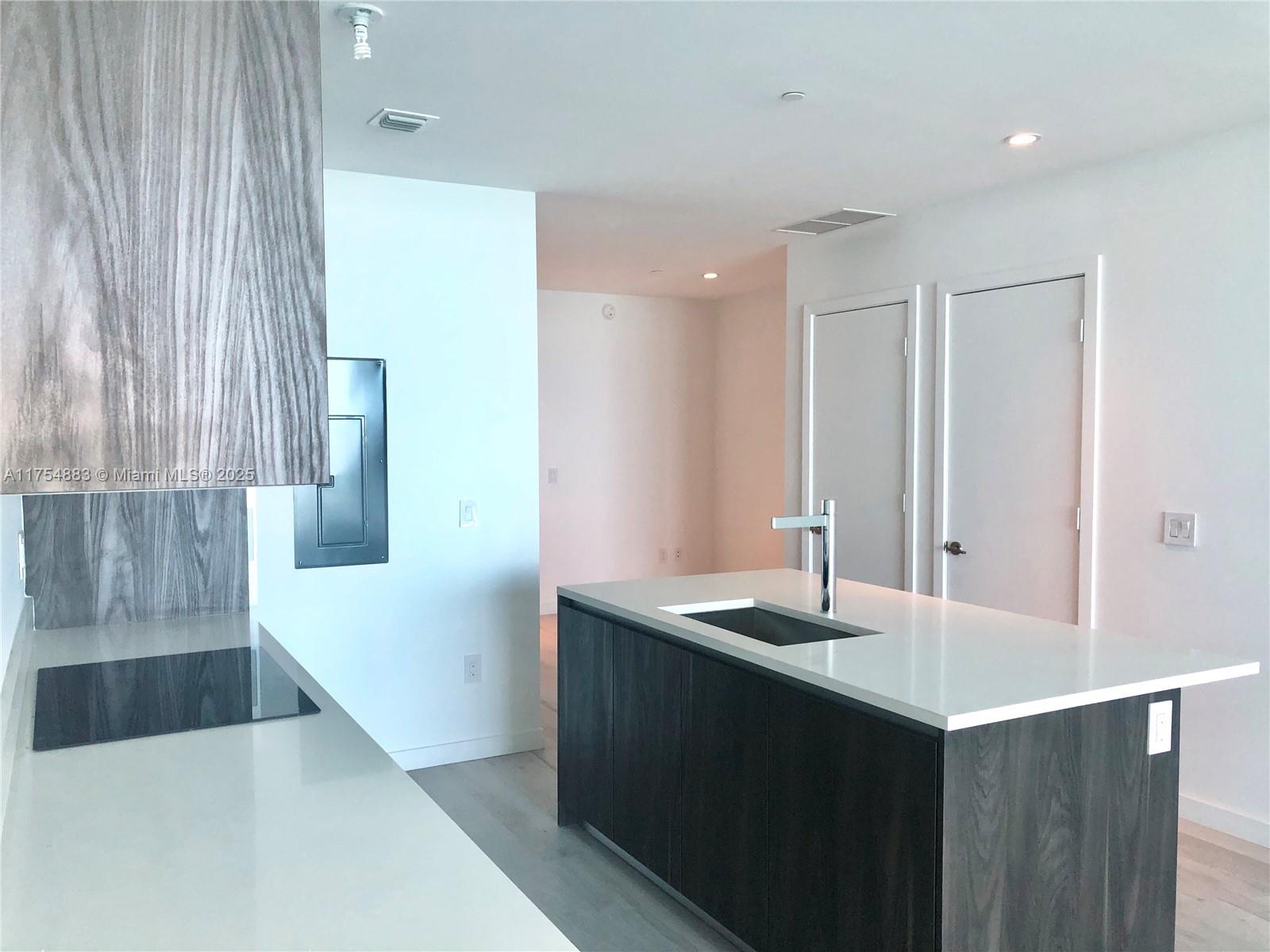 480 NE 31st St #4806, Miami FL 33137