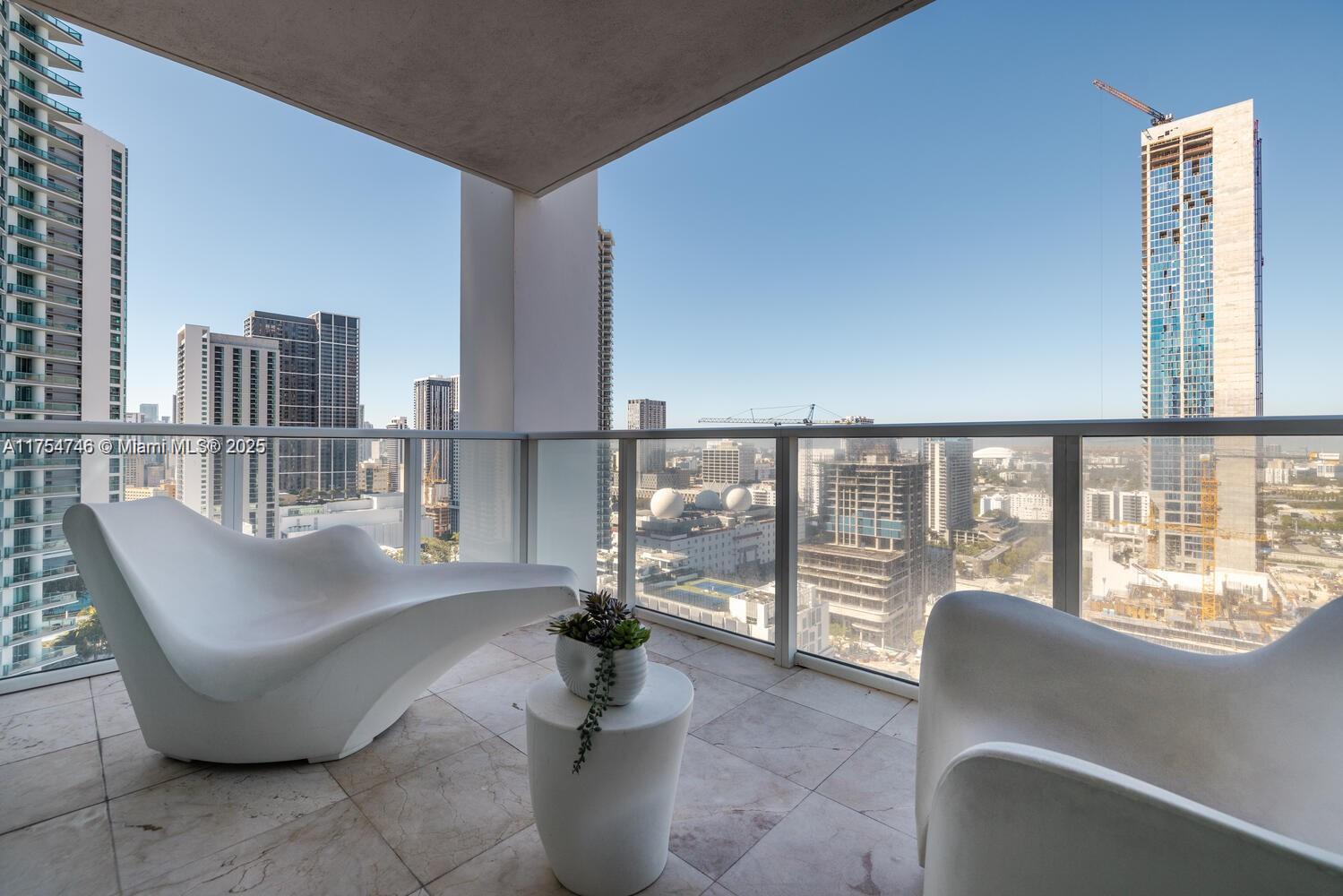 1040 Biscayne #2507, Miami FL 33132