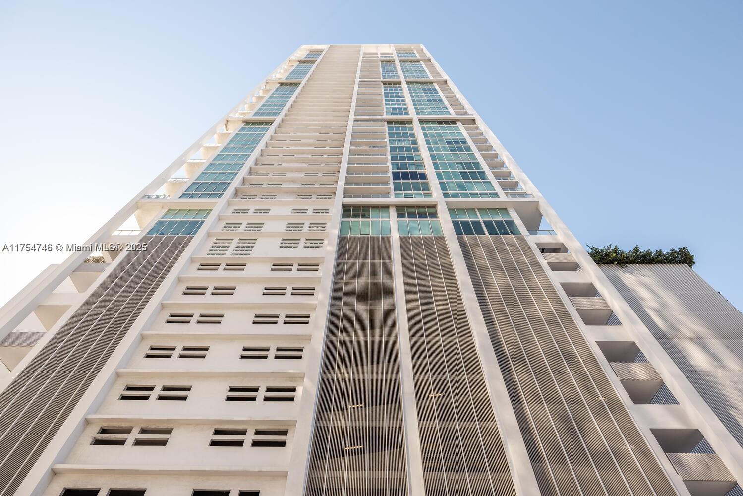 1040 Biscayne #2507, Miami FL 33132