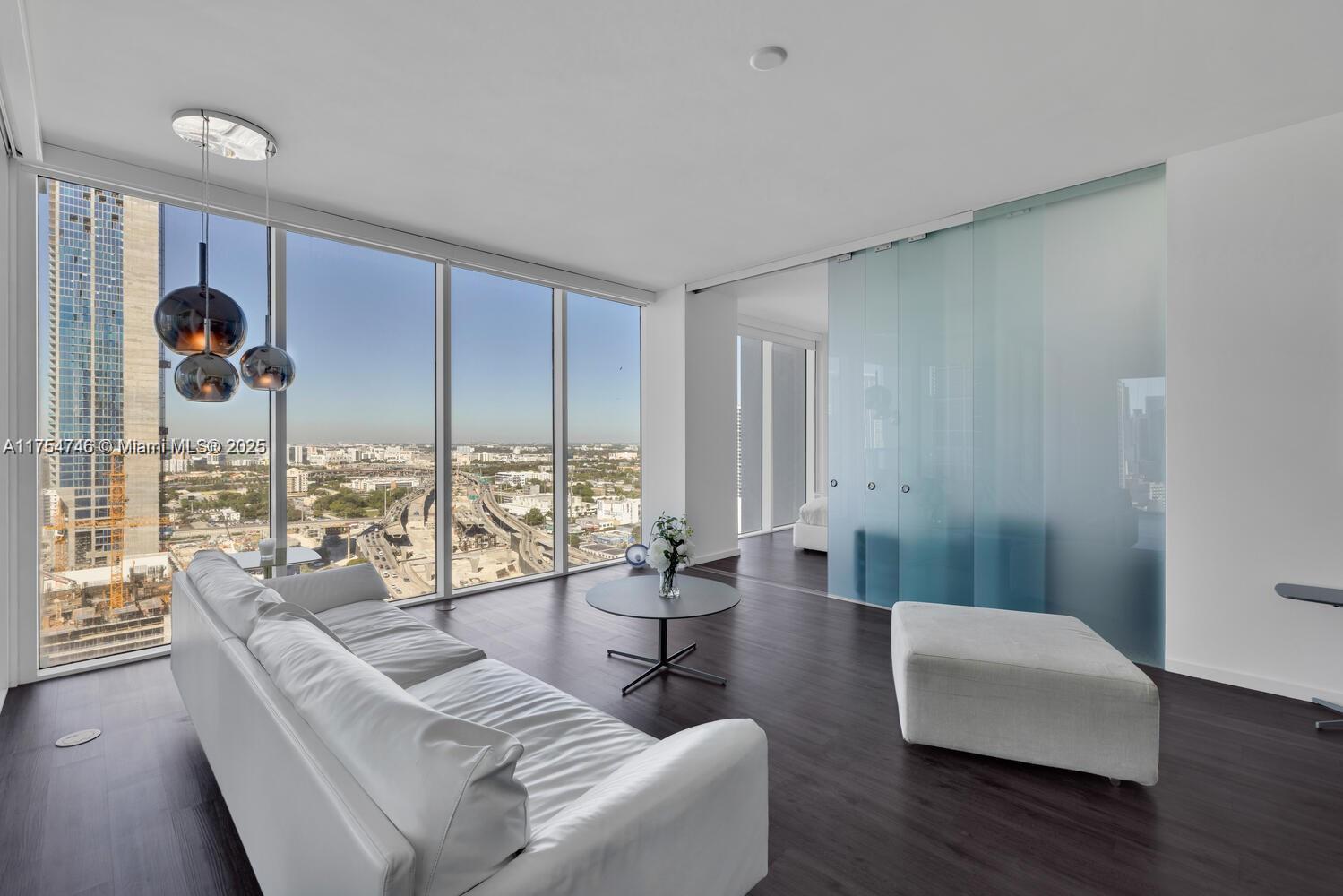 1040 Biscayne #2507, Miami FL 33132