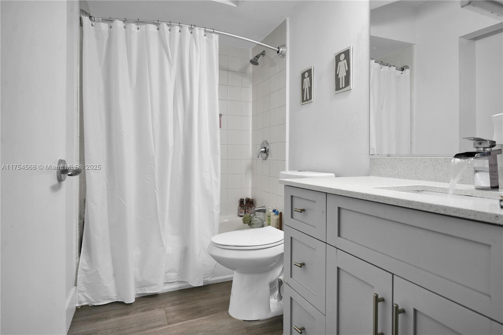 5900 Collins Ave #1607, Miami Beach, Florida image 18
