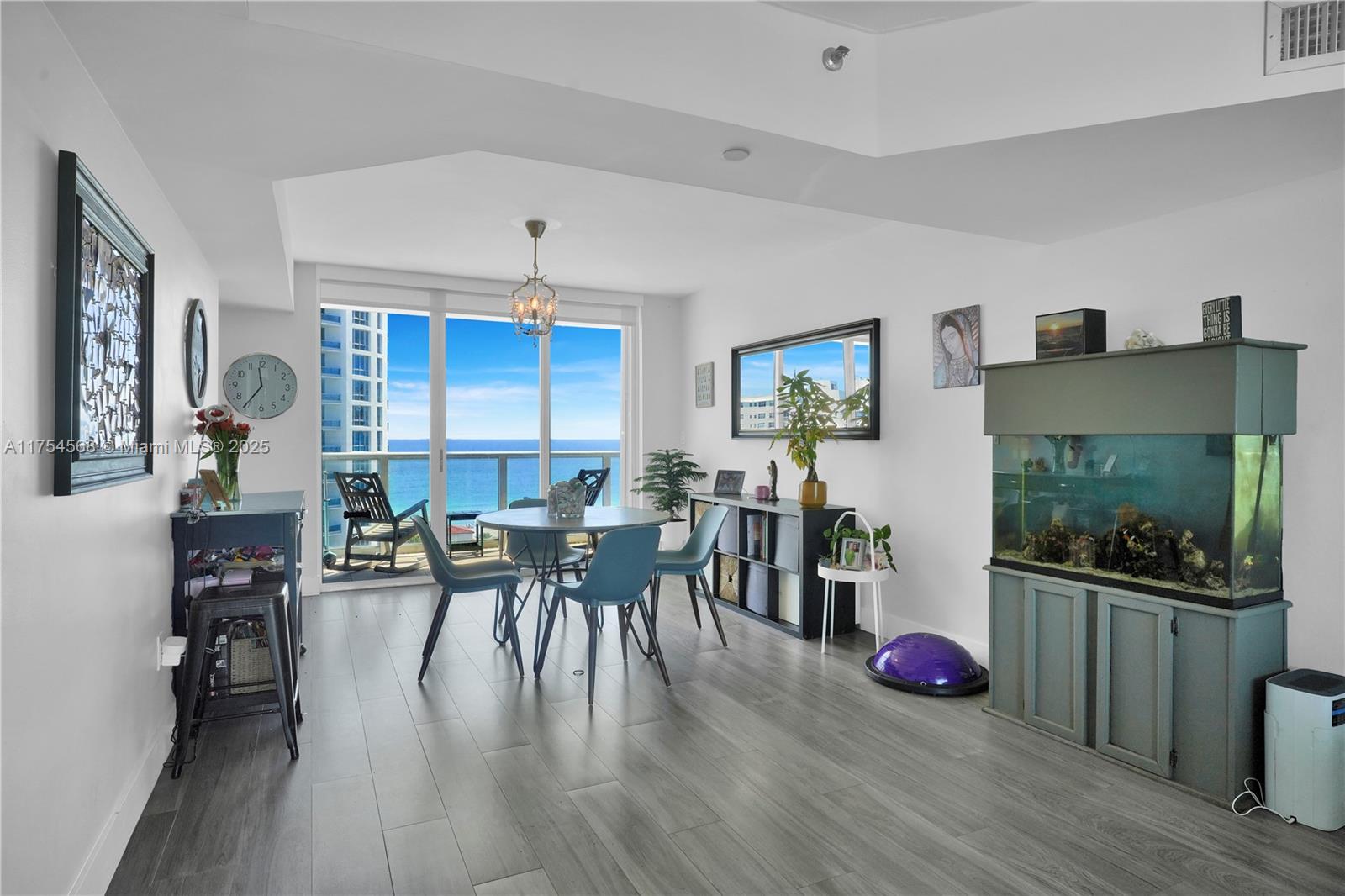 5900 Collins Ave #1607, Miami Beach, Florida image 9