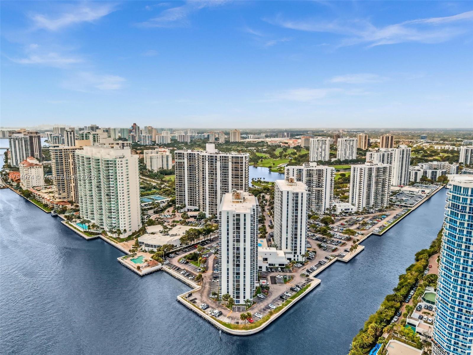 20505 E Country Club Dr #1533, Aventura, Florida image 1
