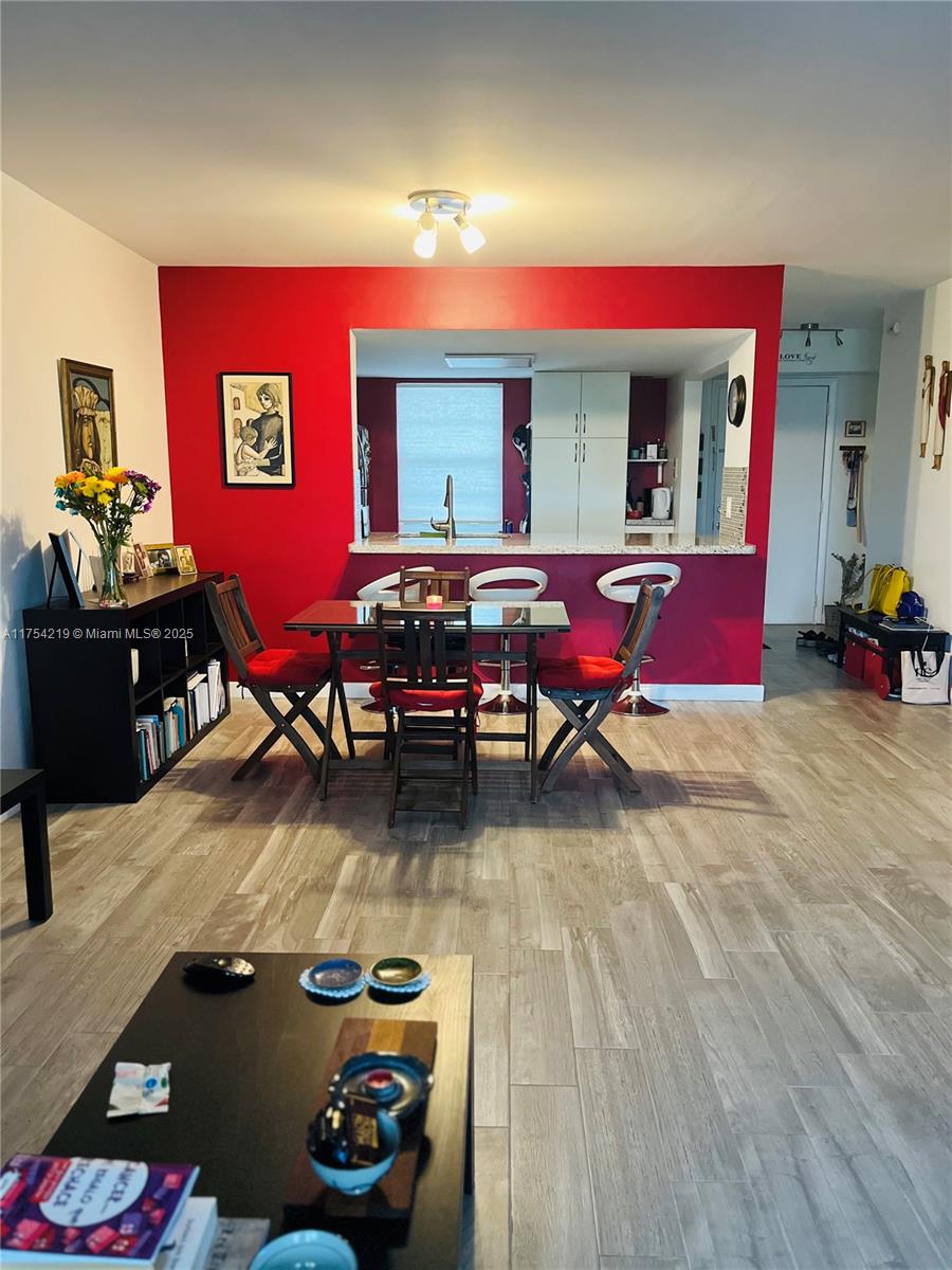 415 SE 11th Ter #205, Dania Beach, Florida image 15