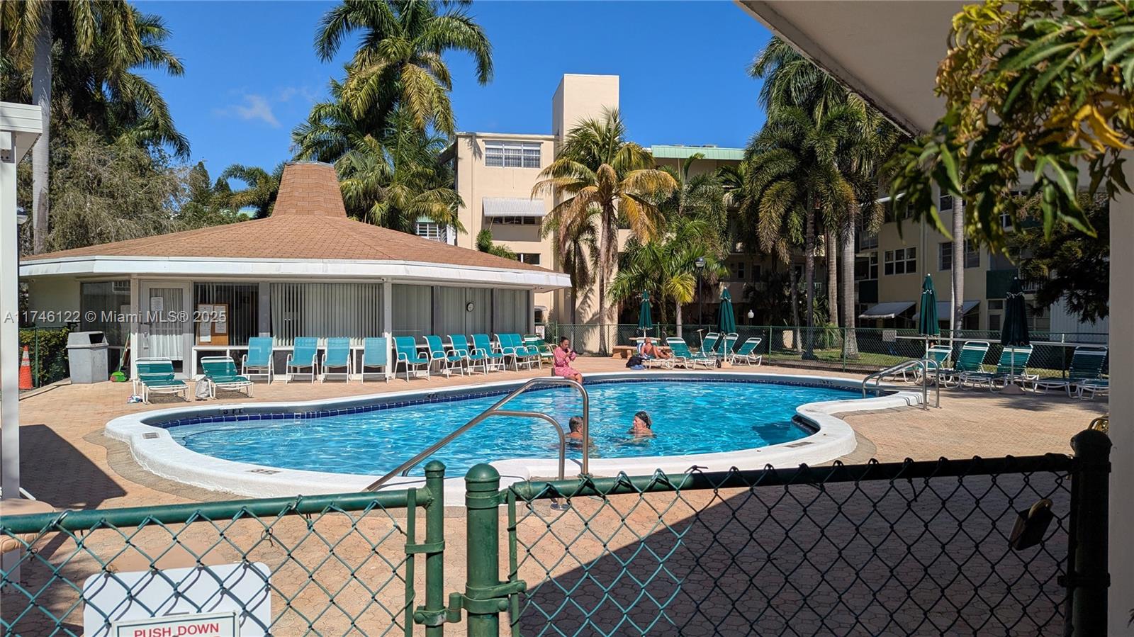 1333 E Hallandale Beach Blvd #102, Hallandale Beach, Florida image 1