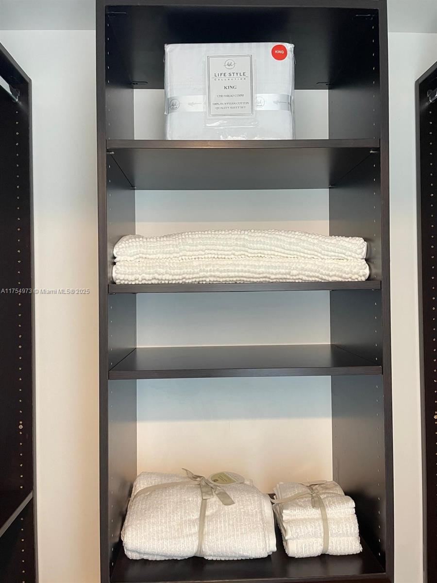 495 Brickell Ave #5403, Miami FL 33131