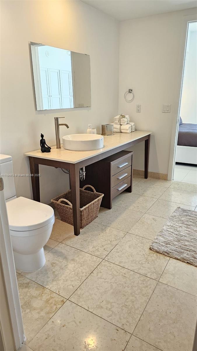 495 Brickell Ave #5403, Miami FL 33131