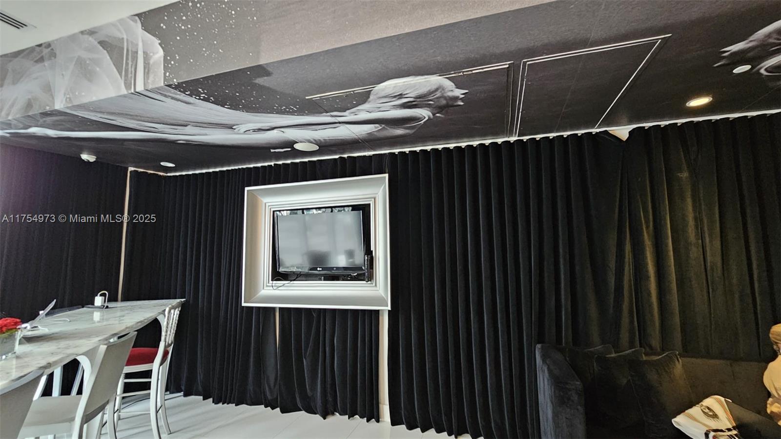 495 Brickell Ave #5403, Miami FL 33131