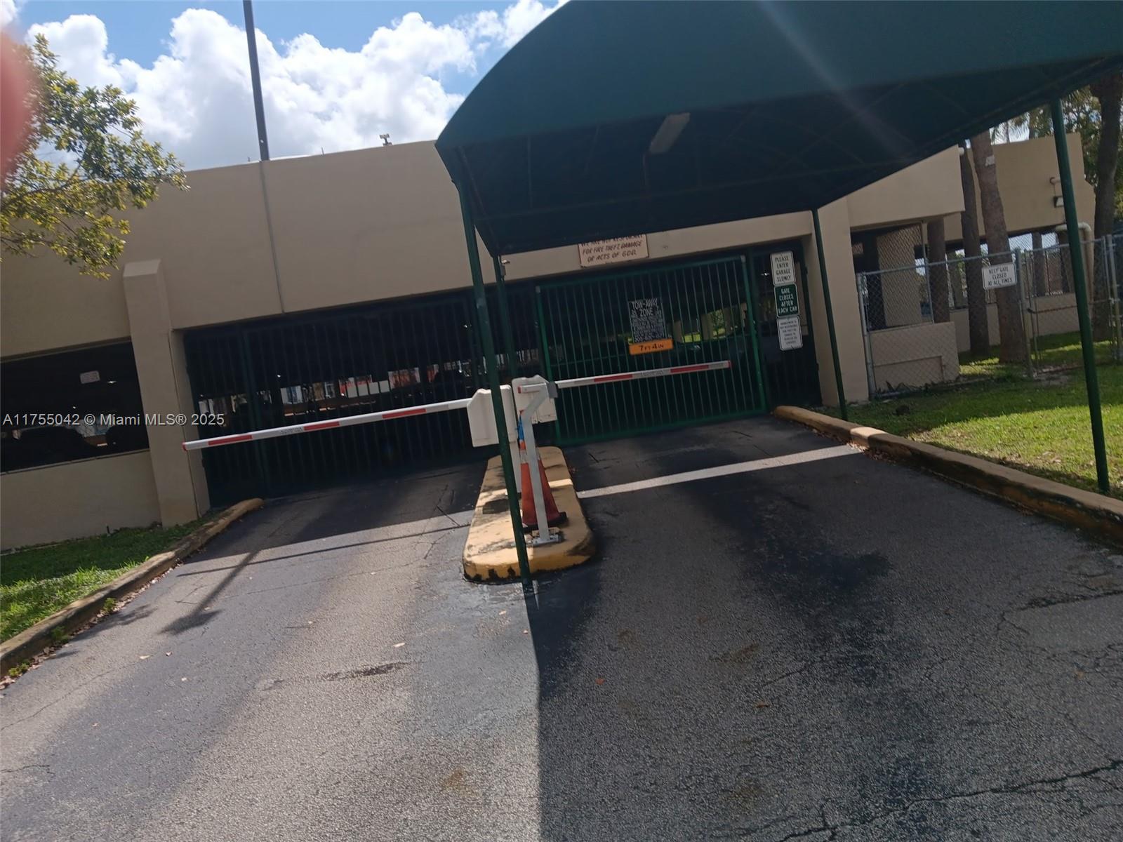 1470 NE 123rd St #A806, North Miami, Florida image 27