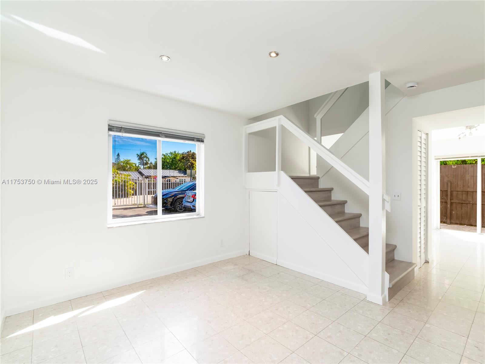 1323 NE 5th Ave, Fort Lauderdale, Florida image 6